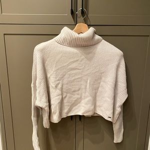 Hollister cropped knitwear